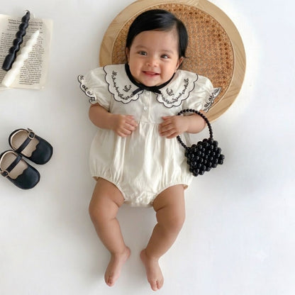 Mameluco Corto Infantil para Niña de Algodón Blanco y Negro Cómodo y Suave – Encaje Bordado Elegante